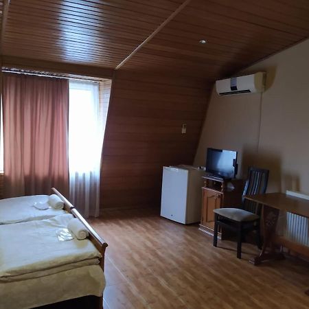 Hotel Ni&La Батумі Екстер'єр фото
