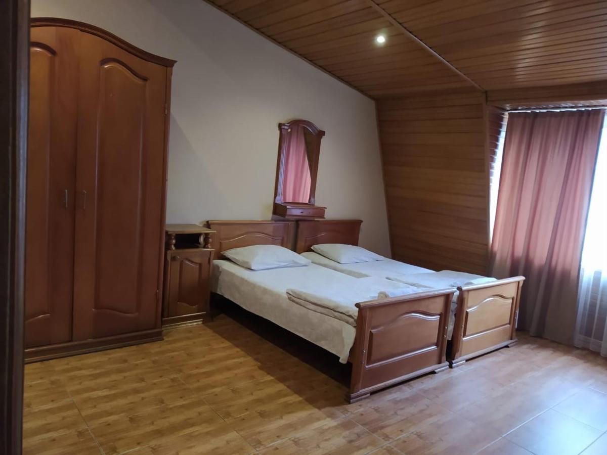 Hotel Ni&La Батумі Екстер'єр фото