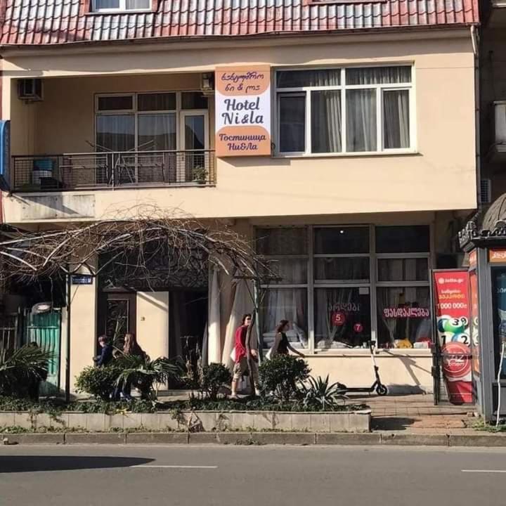Hotel Ni&La Батумі Екстер'єр фото