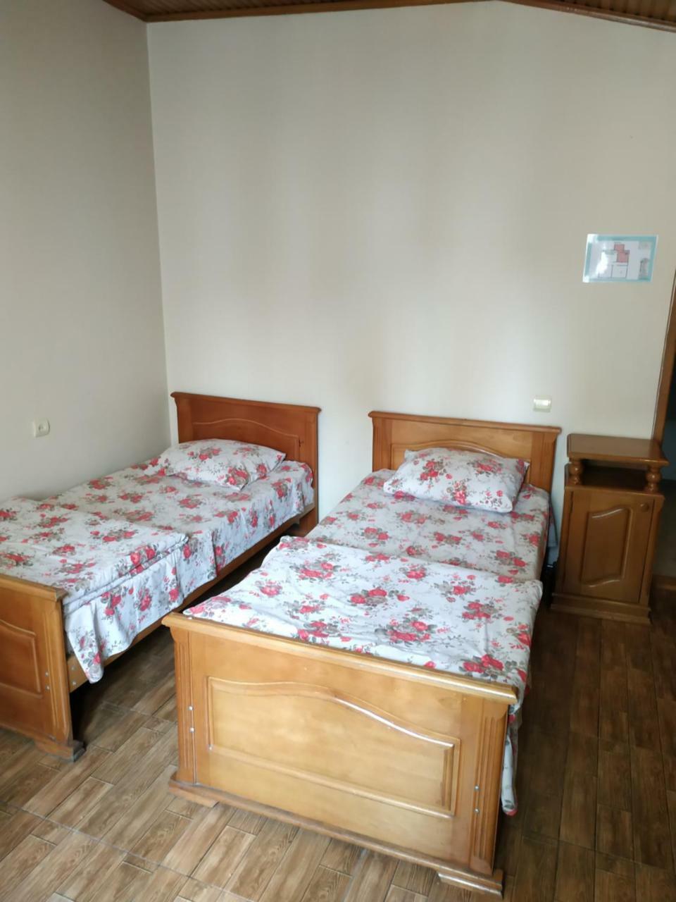 Hotel Ni&La Батумі Екстер'єр фото